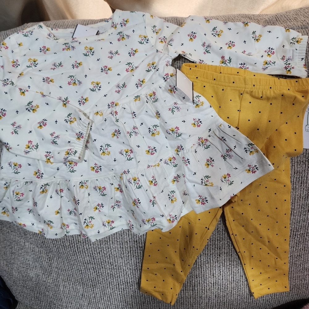 New Simple Baby  Set 2 Floral Peplum Top- Leggins New 18 M